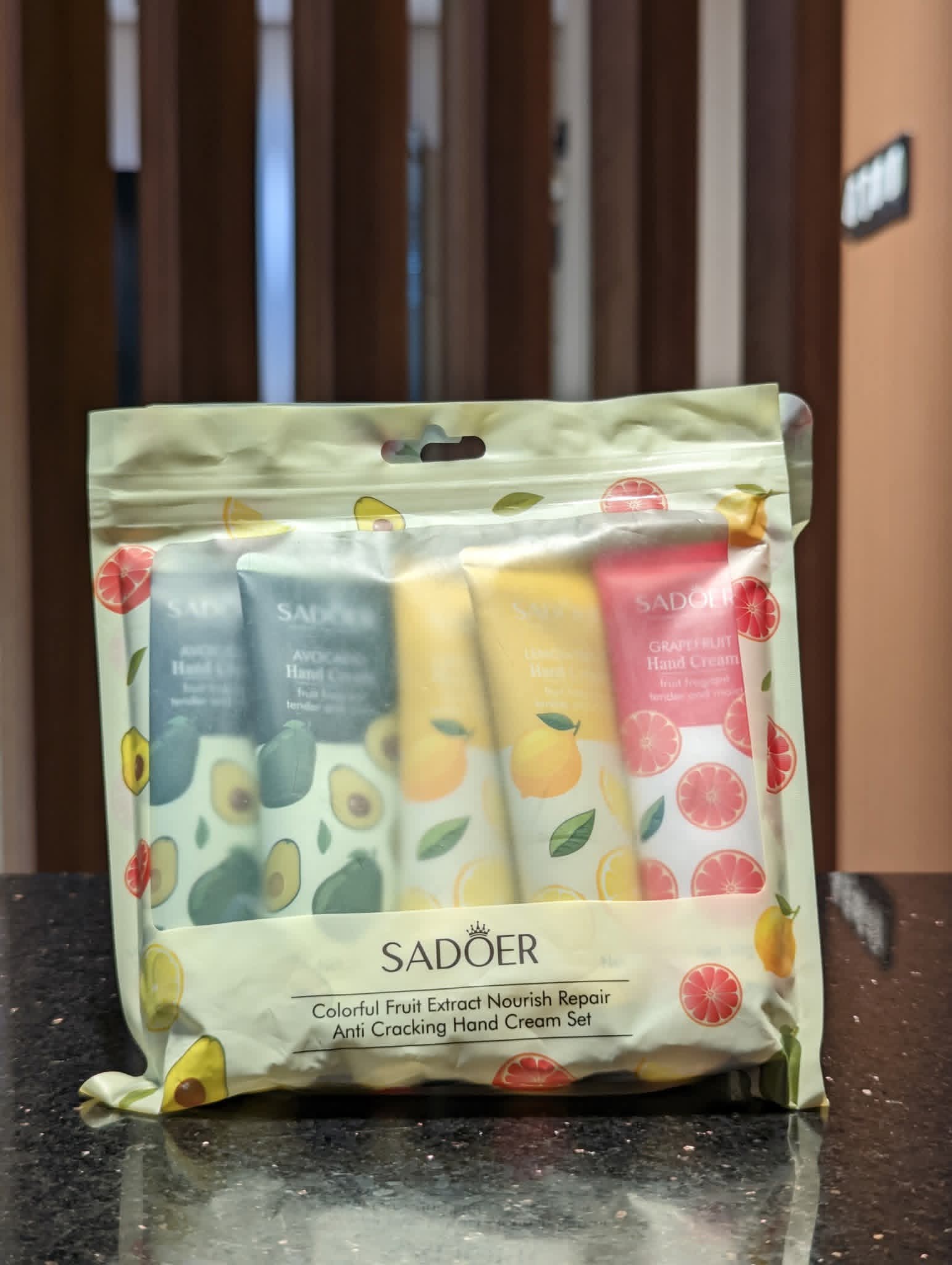 Sadore hand cream